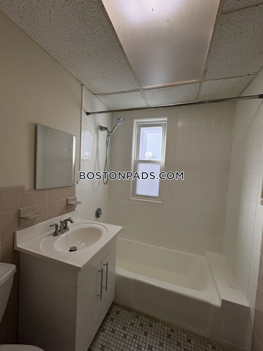 Boston - $2,850+ /month
