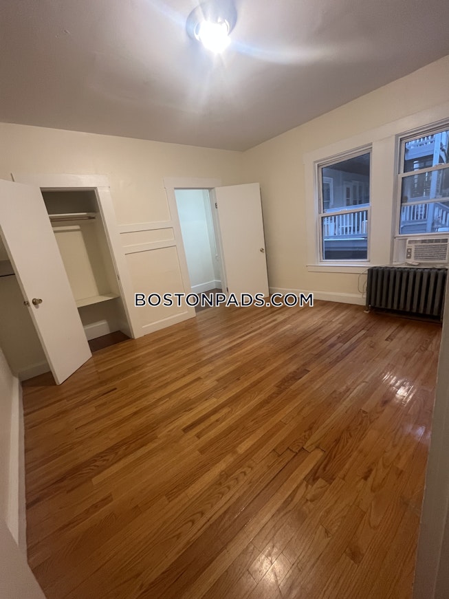 Cambridge - $2,700+ /mo