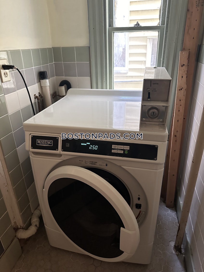 Boston - $3,495+ /month