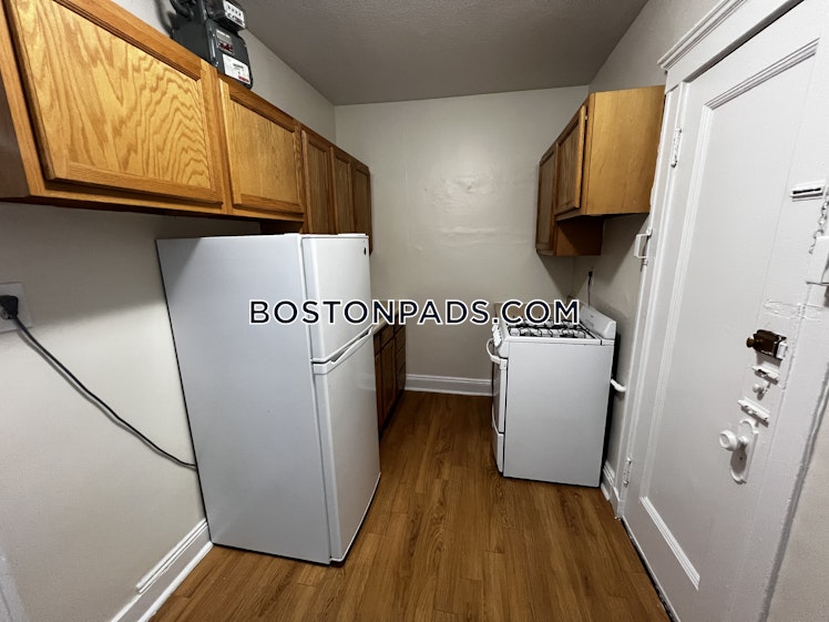 Brainerd Rd., Boston