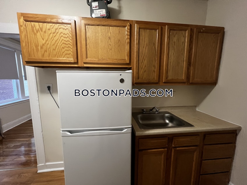 Boston - $2,450+ /month
