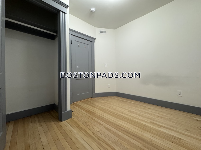 Boston - $3,600+ /month