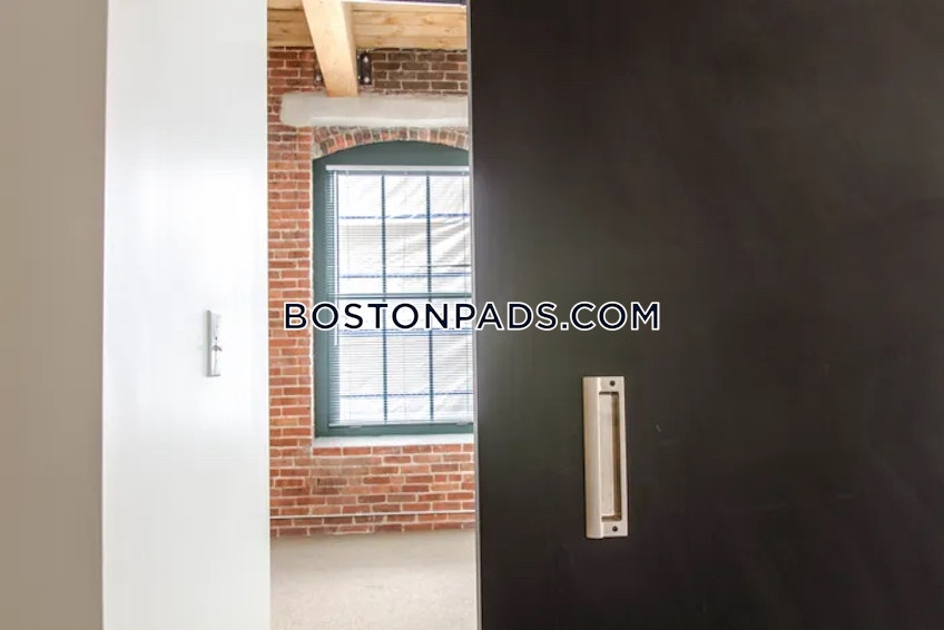 Boston - $3,199+ /month