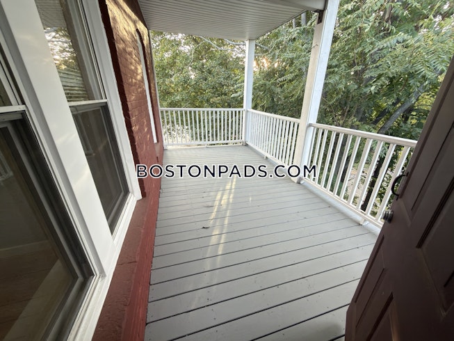 Boston - $3,750+ /mo