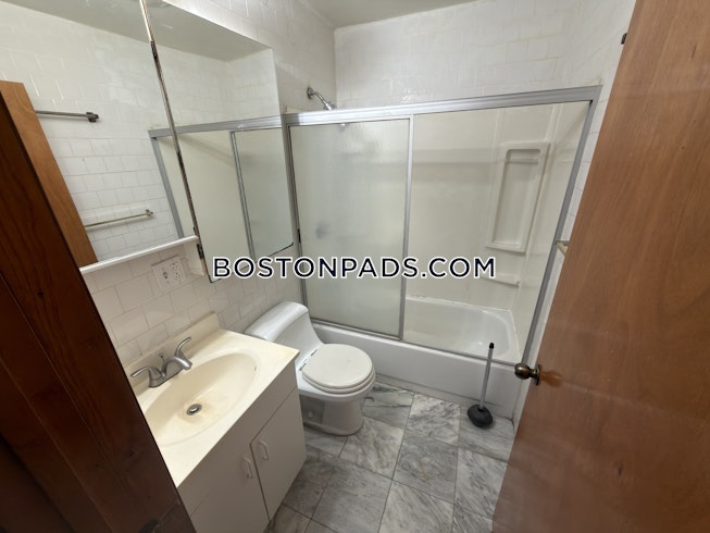 Boston - $4,000+ /mo