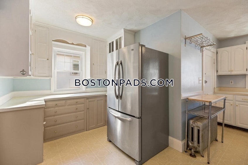 Newton - $5,300+ /month