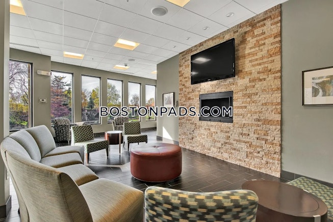 Malden - $1,900+ /mo