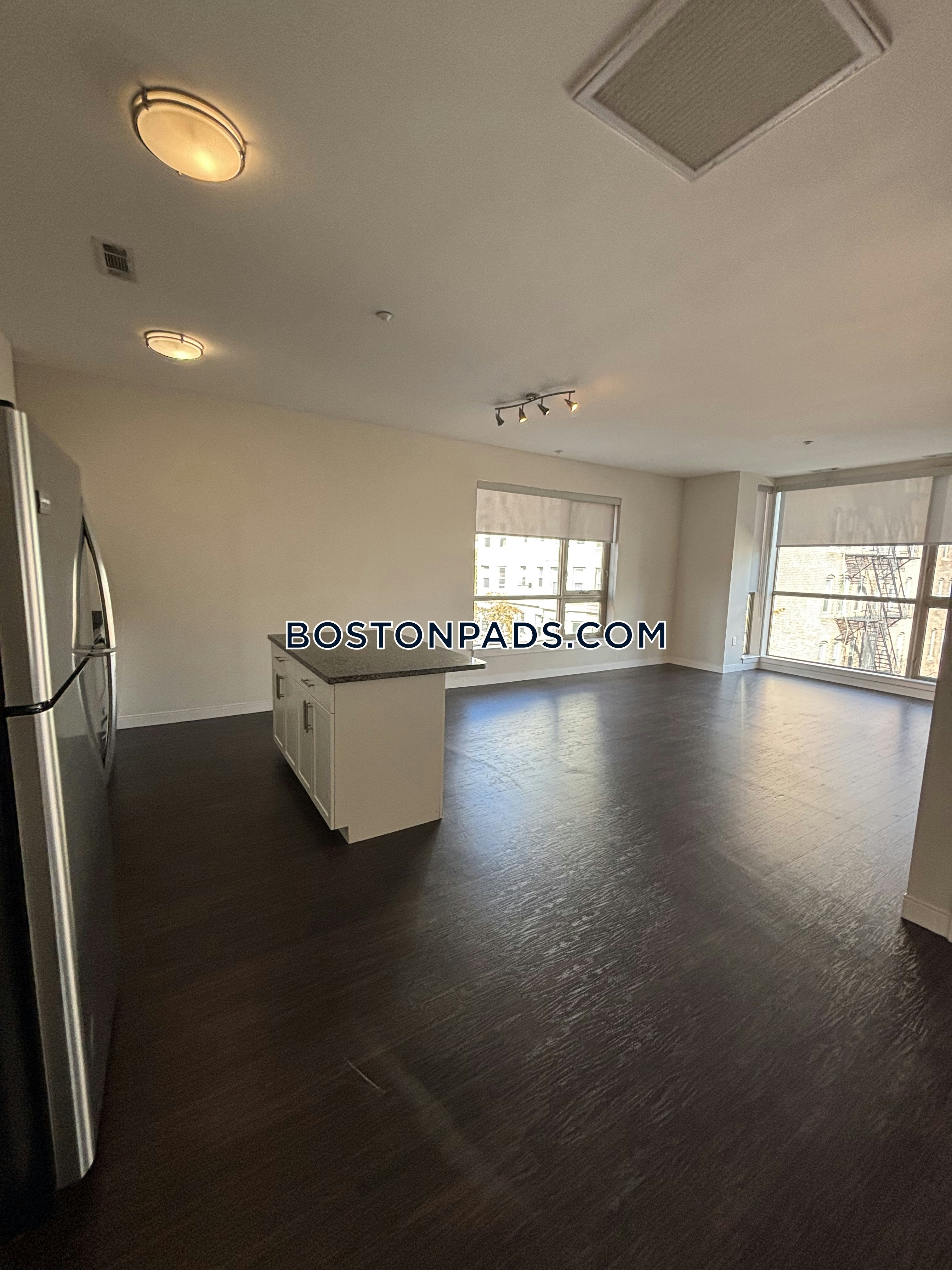 Boston - 1 Beds, 1 Baths