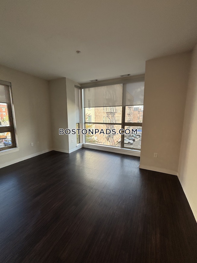 Boston - $4,062+ /mo