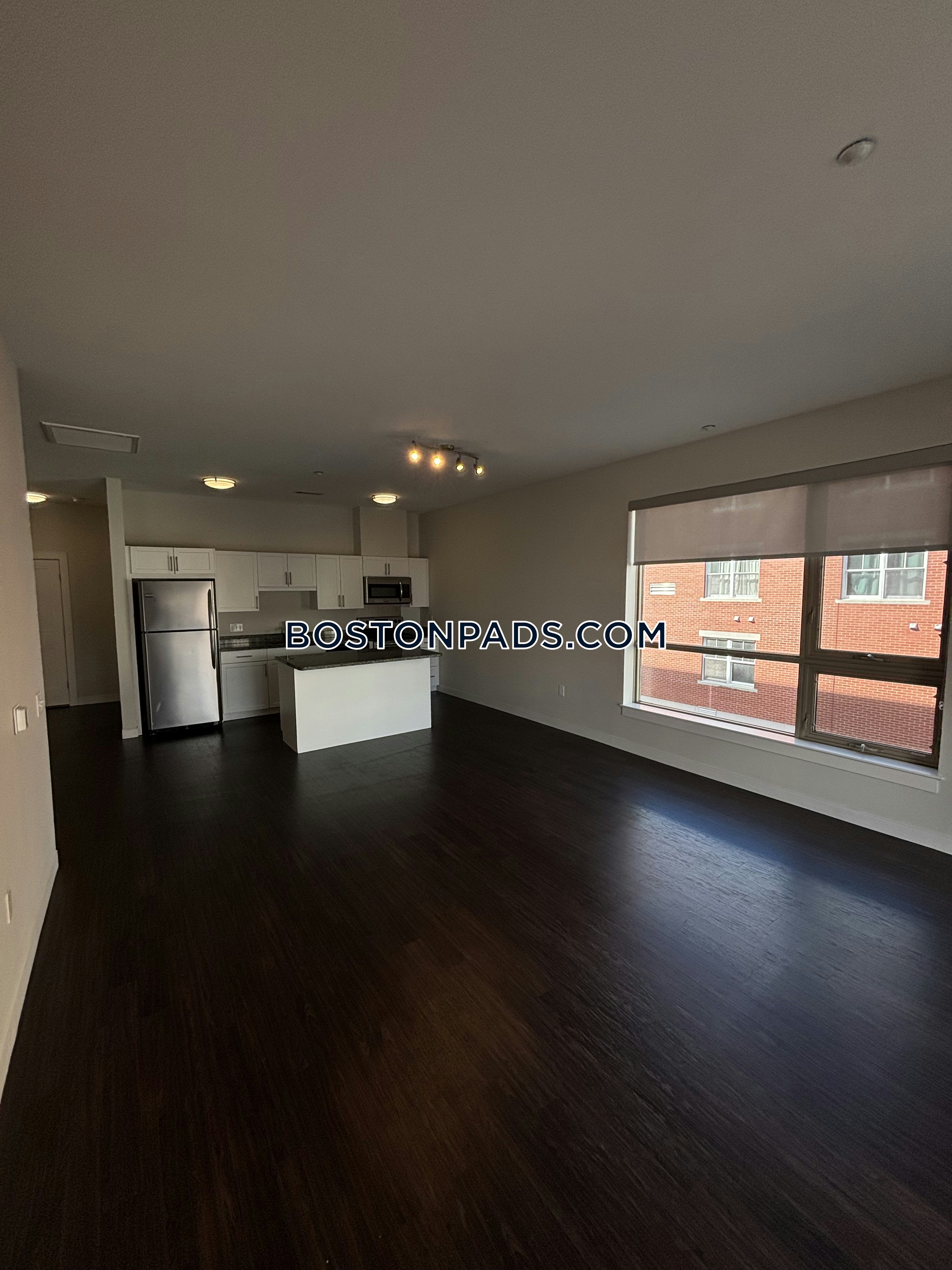 Boston - 1 Beds, 1 Baths