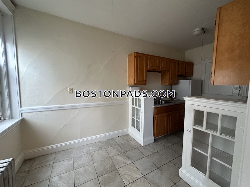 Boston - $2,100+ /month
