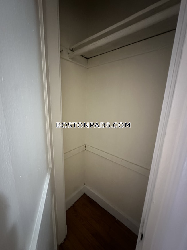 Boston - $2,100+ /mo