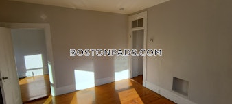 Folsom Ave. Roxbury Crossing