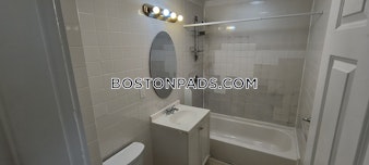 Folsom Ave. Roxbury Crossing