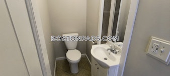 Folsom Ave. Roxbury Crossing