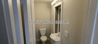 Folsom Ave. Roxbury Crossing