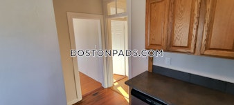 Folsom Ave. Roxbury Crossing