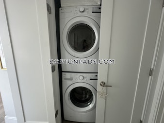 Liverpool St. Boston