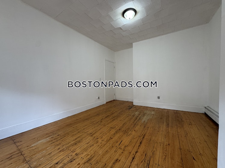 Torpie St., Roxbury Crossing