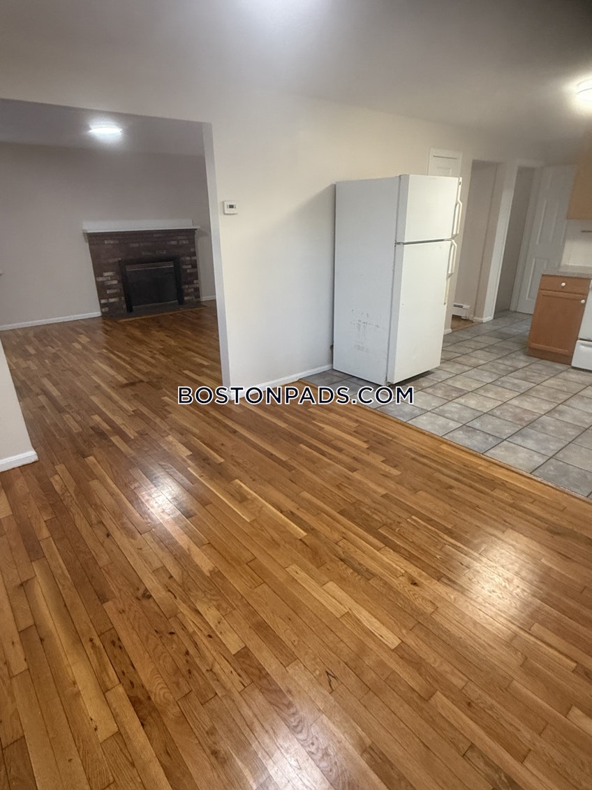 Woburn - $3,000+ /month