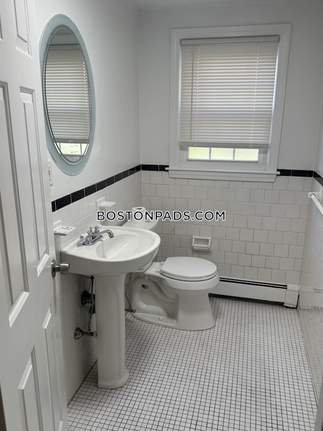 Woburn - $3,000+ /mo