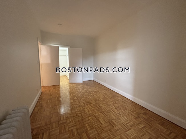 Boston - $2,100+ /mo