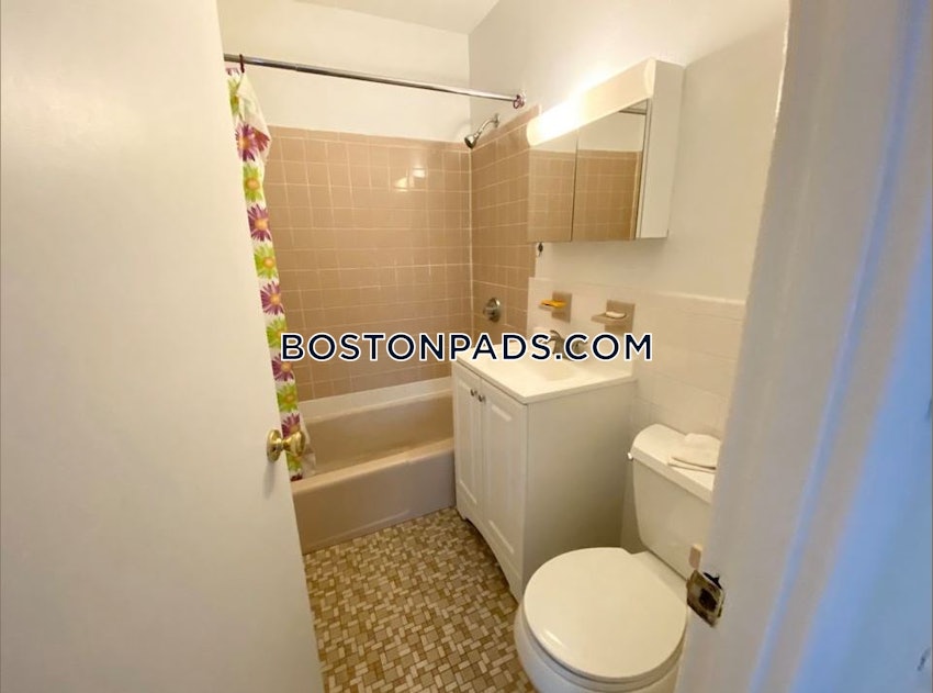 BOSTON - MISSION HILL - 1 Bed, 1 Bath - Image 13