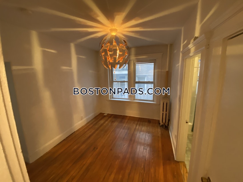 BOSTON - BRIGHTON - CLEVELAND CIRCLE - 1 Bed, 1 Bath - Image 2