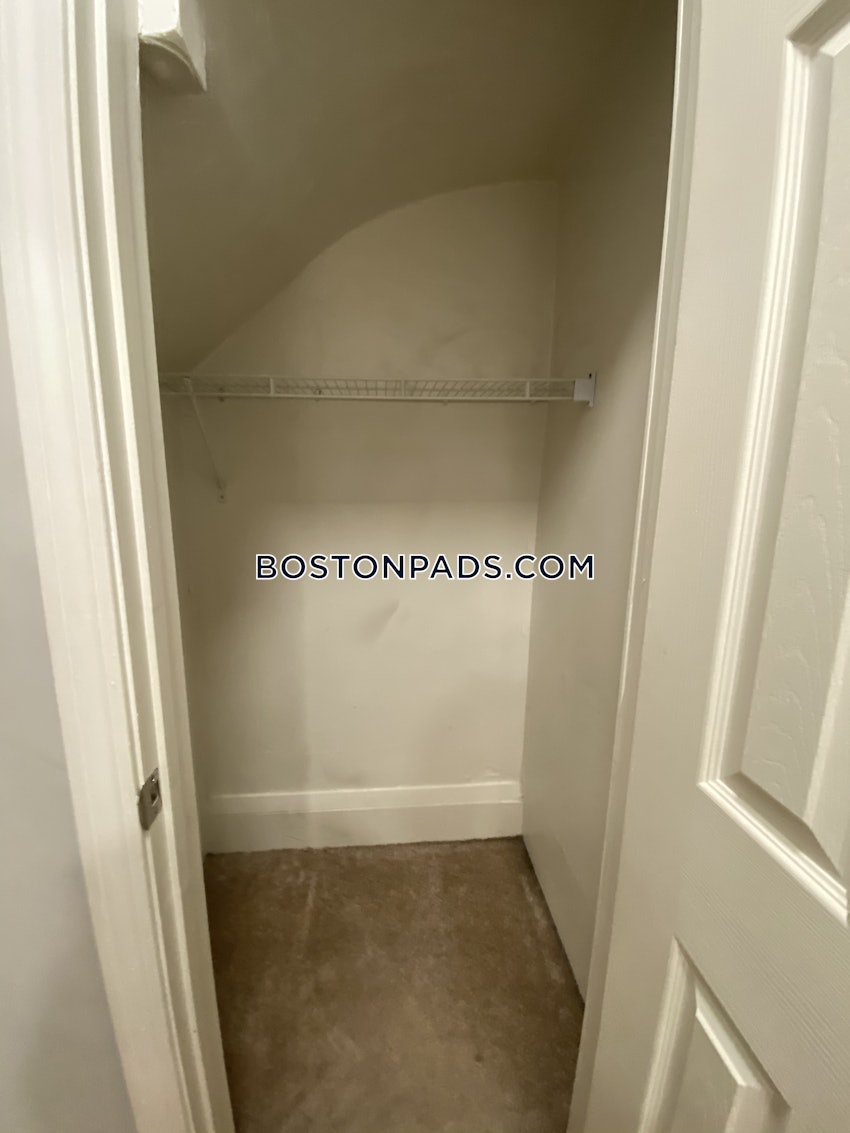 BOSTON - SOUTH BOSTON - WEST SIDE - 3 Beds, 1 Bath - Image 17
