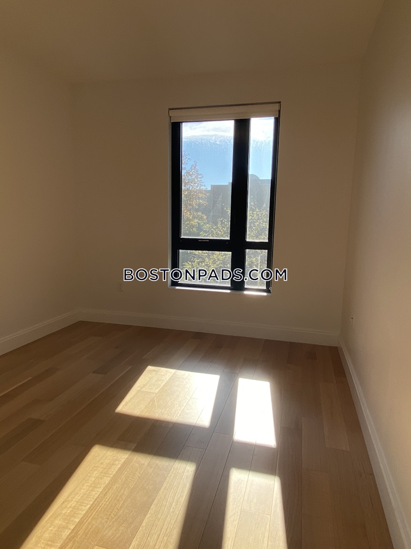 Boston - $5,550+ /month