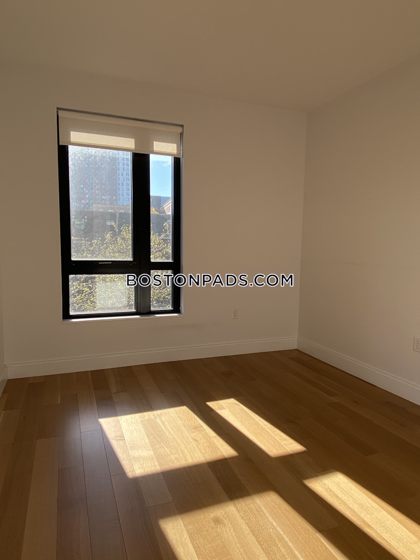Boston - $5,550+ /month