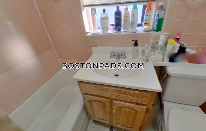 BOSTON - FENWAY/KENMORE - 2 Beds, 1 Bath - Image 7