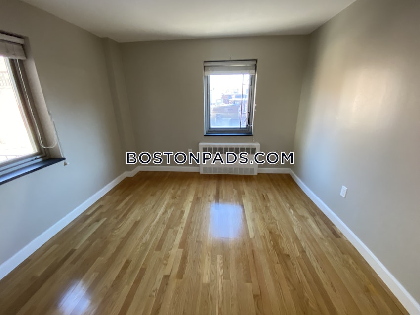 BELMONT - 1 Bed, 1 Bath - Image 3