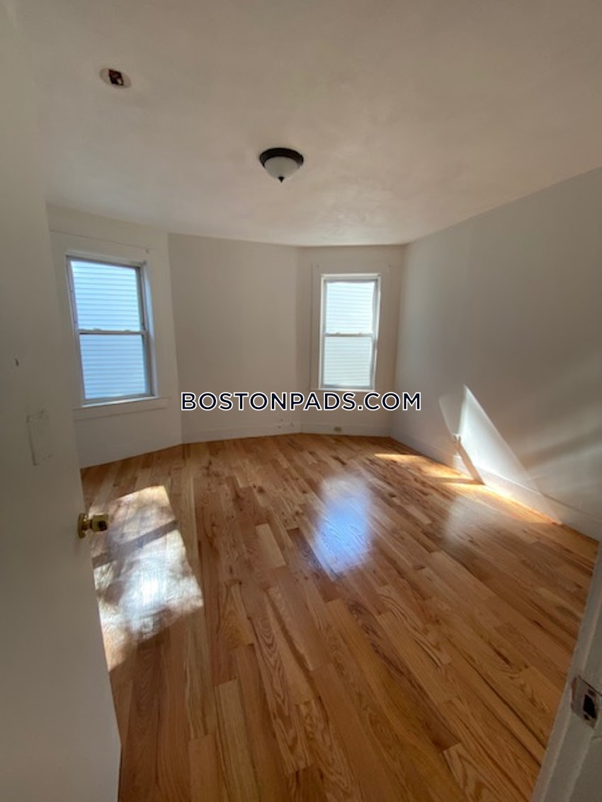 BOSTON - MATTAPAN - 4 Beds, 1 Bath - Image 7