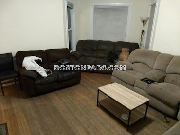 Boston - 9 Beds, 3 Baths