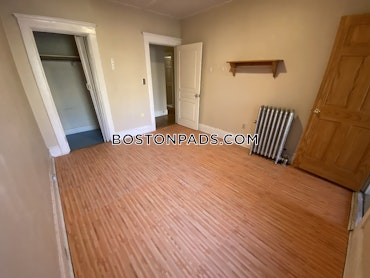 Boston - 4 Beds, 2 Baths