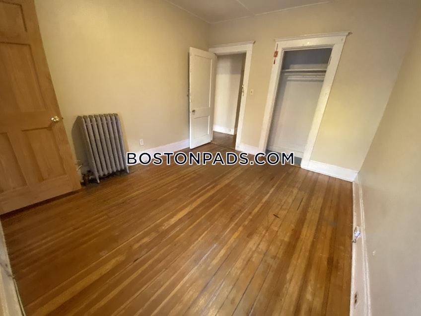 Boston - $4,200+ /month