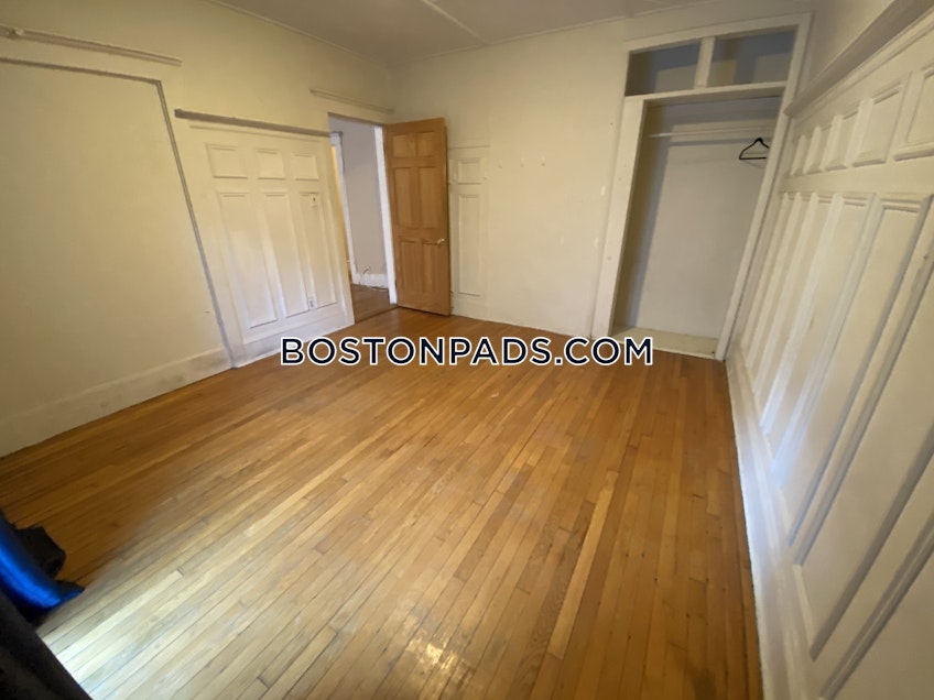Boston - $4,200+ /month