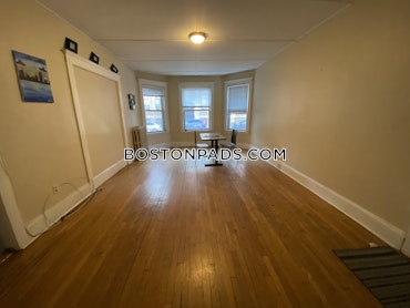 Boston - 4 Beds, 2 Baths