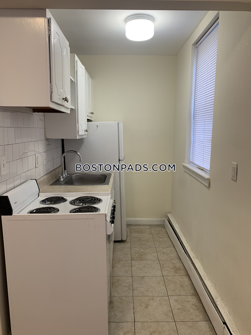 BOSTON - ALLSTON - 1 Bed, 1 Bath - Image 17