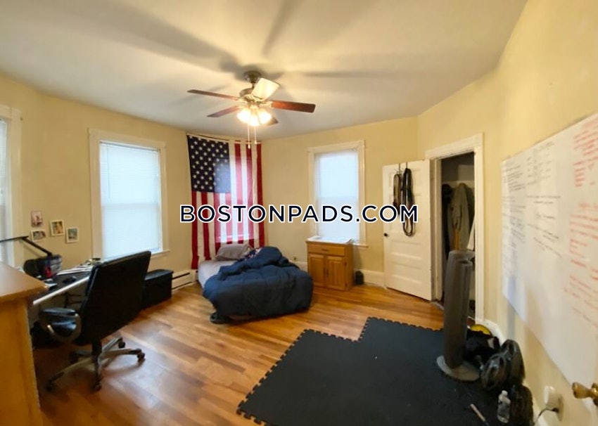 BOSTON - MISSION HILL - 4 Beds, 2 Baths - Image 5