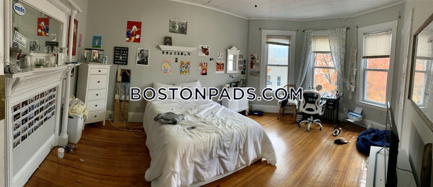 BOSTON - MISSION HILL - 4 Beds, 1 Bath - Image 1