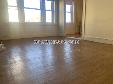 Boston - 1 Beds, 1 Baths