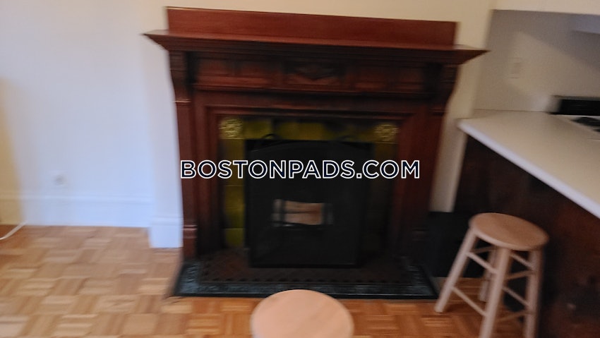 BOSTON - BACK BAY - 1 Bed, 1 Bath - Image 4