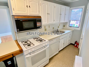 Boston - 2 Beds, 1 Baths