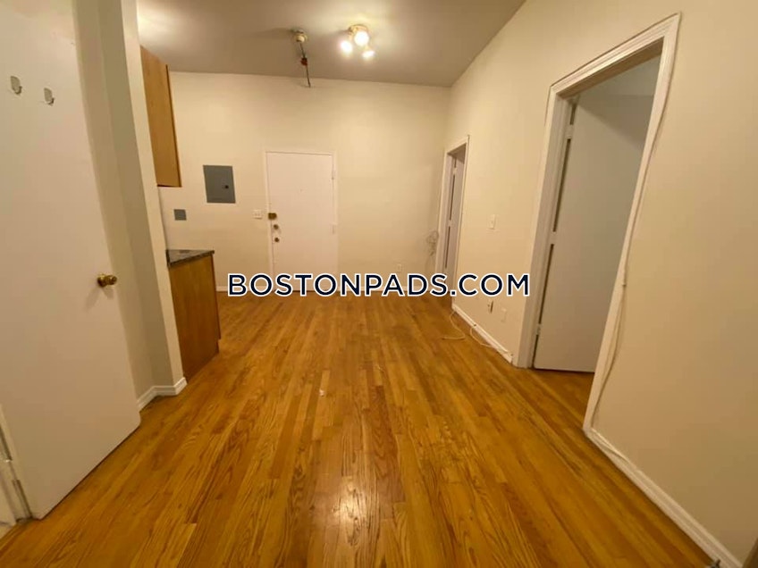 Boston - $3,300+ /month