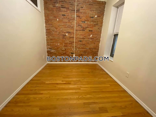 Boston - $3,300+ /mo