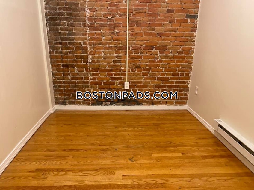 Boston - $3,300+ /month
