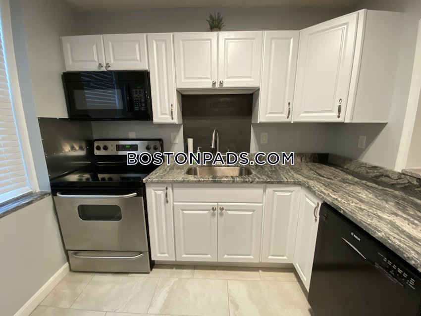 BOSTON - BRIGHTON- WASHINGTON ST./ ALLSTON ST. - 3 Beds, 2 Baths - Image 1