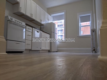 Boston - 3 Beds, 1 Baths